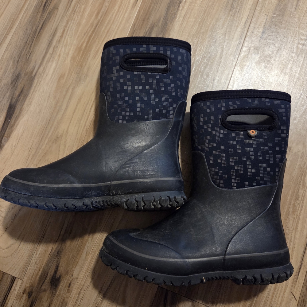 Bogs Kids Black and Blue Rain & Snow Boots